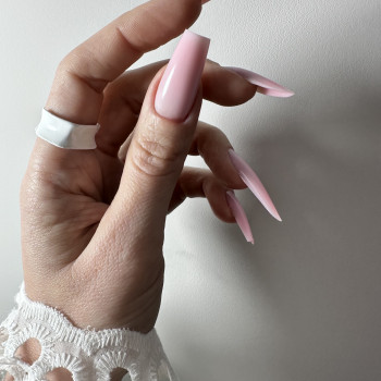 Нарощення на верхні форми
                    Викладач курсів краси Таня Рівне