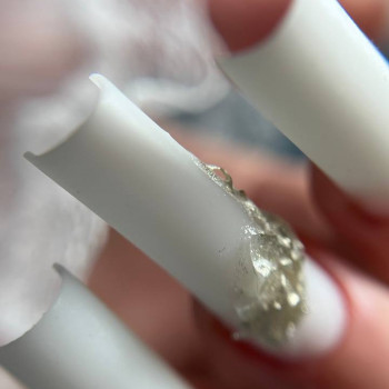 Нарощення на верхні форми
                    Викладач курсів краси Таня Рівне