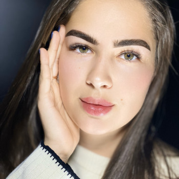 Перманентний макіяж брів