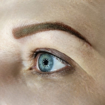 Перманентний макіяж брів та міжвійки