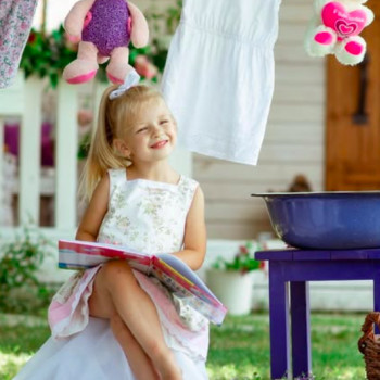 Дитяча та Сімейна Фотосесія: Щирі Миті Щастя
                    Фотограф Виталий Запоріжжя