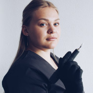 Мастер маникюра Яна Мойсюк на Barb.ua