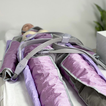 Пресотерапія 250 грн/40 хв
                    Косметолог Юлія Киев