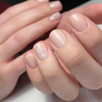 Манікюр гігієничний для жінок та чоловіків
                    Нігтьова студія Mano Київ