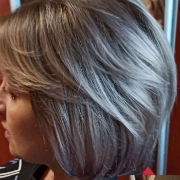 Жіночі стрижки
                    Перукар-колорист Ольга Дніпро