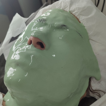 Догляд за обличчям, Альгінатной маска
                    Майстер депіляції Виктория Харків