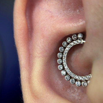 Пірсинг Дейс