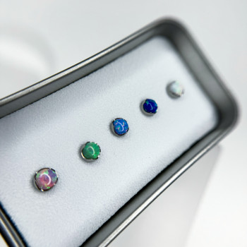 Заміна прикраси
                    Мастер по пирсингу Аеліта Кременчуг