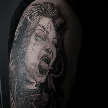 Фото из портфолио мастера Ірина Собко (тату мастер, Киев)