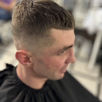 Чоловічі стрижки