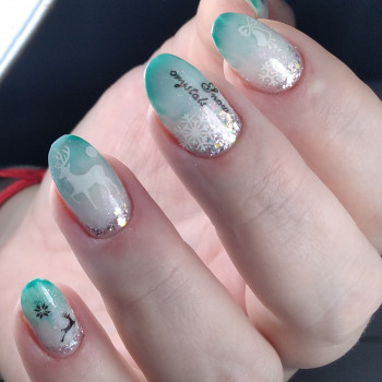 новогодний маникюр, маникюр зима, маникюр омбре, зеленый маникюр, маникюр олени