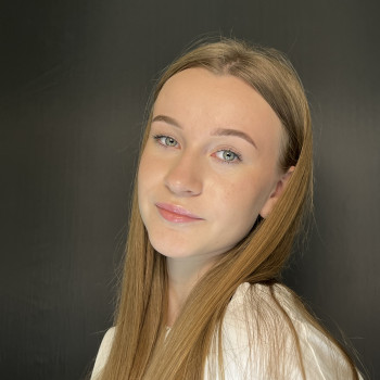 Фарбування брів
                    Бровіст Иванна Кропивницький