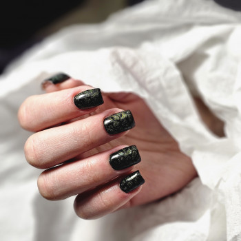 Наращивание ногтей
                    Майстер манікюру Яна Харків