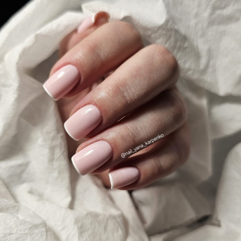 Наращивание ногтей
                    Майстер манікюру Яна Харків