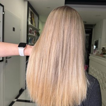 Аіртач, складне фарбування з освітленням, тонування безаміачною фарбою vibrance