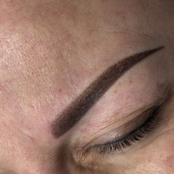 Перманентний макіяж брів
                    Косметолог-естетист Ольга Чернігів