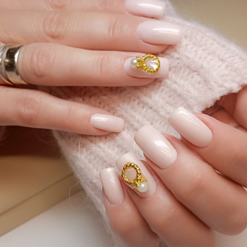 Дизайн
                    Майстер манікюру Наталя Київ