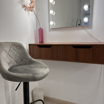 Аренда кабинету/кушетки/зеркала
                    Мастер перманентного макияжа Ольга Днепр