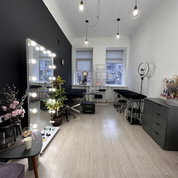 Аренда кабинету/кушетки/зеркала
                    Мастер перманентного макияжа Ольга Днепр