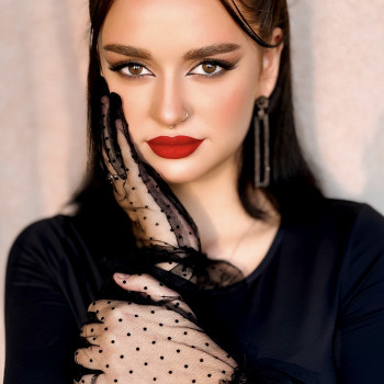 Зачіска
                    Визажист Тетяна Киев