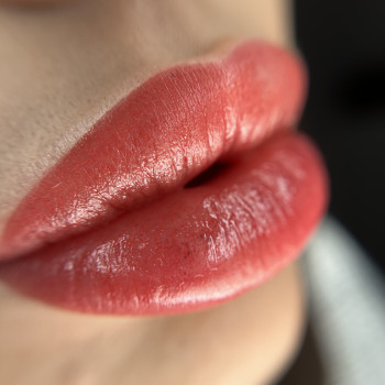 Перманентный макияж 👄 
Акварельный эффект