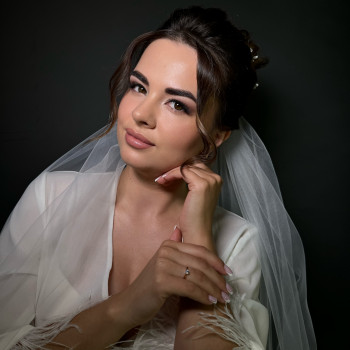 Макіяж
                    Візажист Юлия Чернігів