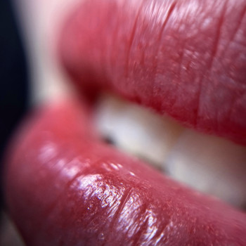 Перманент губ
                    Бровіст Майя Дніпро