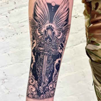Краматорск дон. Область


 #tattoo #tattoos #tattookramatorsk #tattooslavyansk
 #tattoodruzhkovka #тату #татуювання #татукиев
 #татукраматорск #татукраматорськ #татудружковка
 #татуславянск #татуслав'янськ #традик #традиктату
 #татутрадишнл #татуреализм #реализм #реализмтату
 #традиционнаятатуировка #татуировки #татуэскиз #татуировки