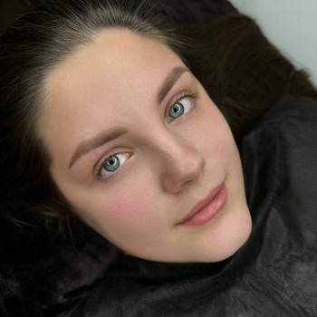 ПЕРМАНЕНТНИЙ макіяж
                    Мастер перманентного макияжа Алена Вишнёвое