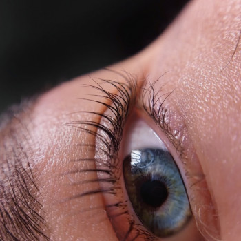 Ламінування вій