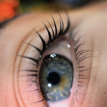 Ламінування вій