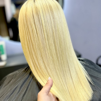 Кератинове вирівнювання
                    Тритментолог Анна Киев