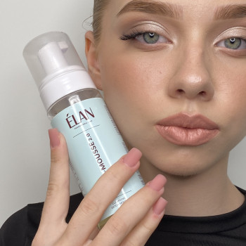 Корекція брів з фарбуванням
                    Салон красоты  Одесса