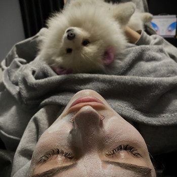 Чистка обличчя Троєщина
                    Косметолог Виктория Киев