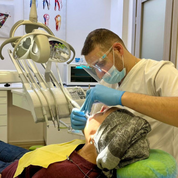 Стоматологія для всієї родини, Ужгород Фото - 5