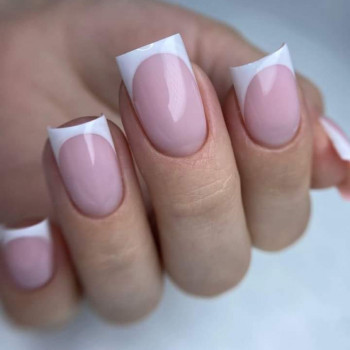 Манікюр/Педикюр
                    Салон краси Студія краси OLIES beauty studio Одеса