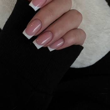 Манікюр
                    Салон красоты Air Style Днепр