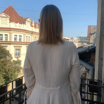 Нарощення волосся
                    Майстер з нарощування волосся  Львів