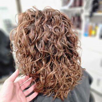 Кератиновая био завивка + тонирование волос