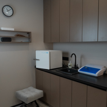 Стерилізація! Ви можете не сумніватися в безпечності проведення наших процедур! 
Високотемпературна...