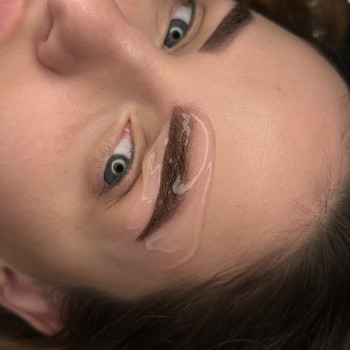 Перманент сразу после процедуры 
 