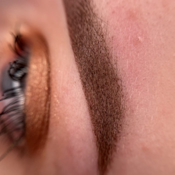 Перманент сразу после процедуры 
 