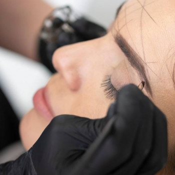 Пудрові брови
                    Косметологический центр  Ужгород