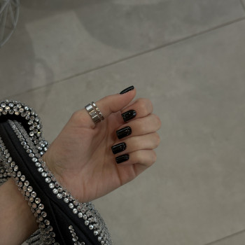 Манікюр з покриттям гель-лак
                    Салон красоты Beauty Corner Ужгород