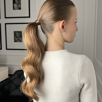 Зачіска/укладка
                    Салон краси Beauty Corner Ужгород