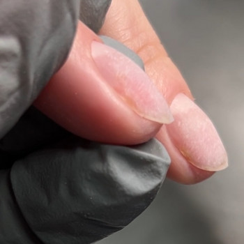 Відпрацювання манікюру з базового курса
    
 /