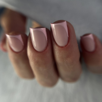 Фото з портфоліо майстра Яна Мірошник (майстер манікюру, Дніпро)