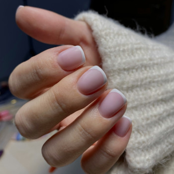 Комплекс манікюр
                    Мастер маникюра Ксения Киев