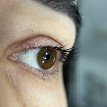 Ламінування вій