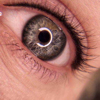 Перманентний макіяж міжвійки
                    Майстер перманентного макіяжу  Київ